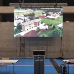 LED Screen P3.9, 5.5 x 3m mit Beschallungsanlage in 3-fach Turnhalle für Gemeindeversamnmlung Neftenbach Zürich 2022/22